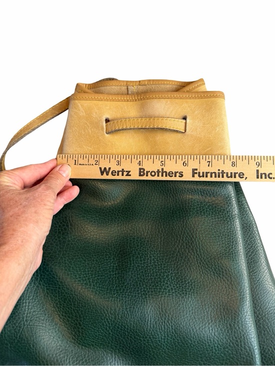 ARCO Green & Tan Leather Bucketbag Backpack VINTAGE main image 9